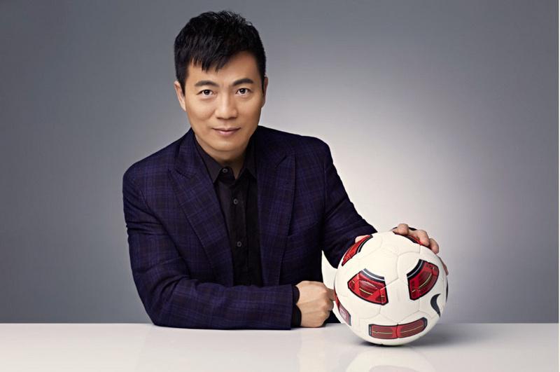 黄健翔：足球是伴我一生的爱好，生活不能没有它